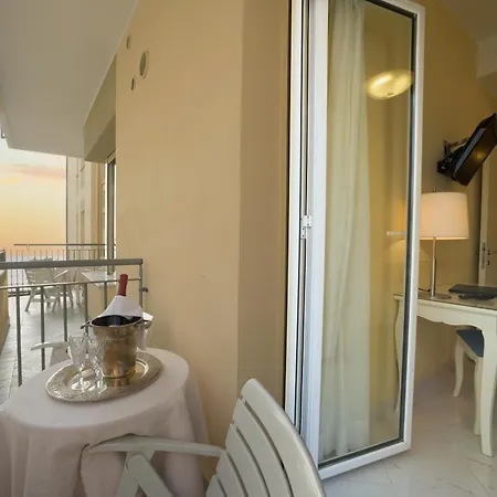 Atlantic Apartmanhotel