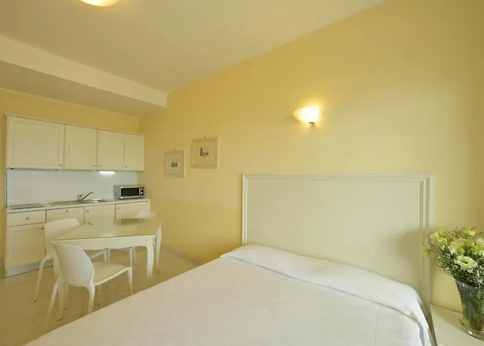 Atlantic アパートホテル