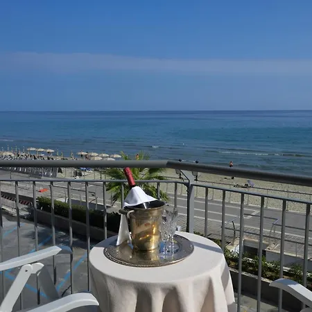 Apartmanhotel Atlantic 4*