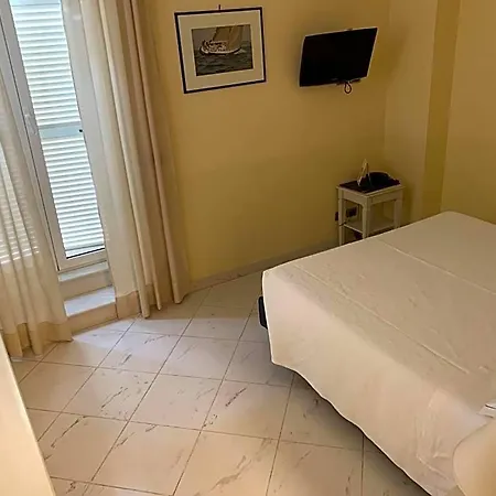 Atlantic Apartahotel