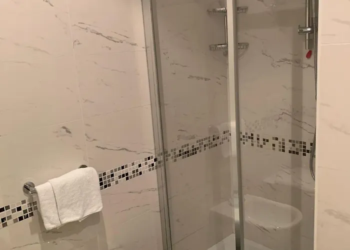 Atlantic Lägenhetshotell 4*